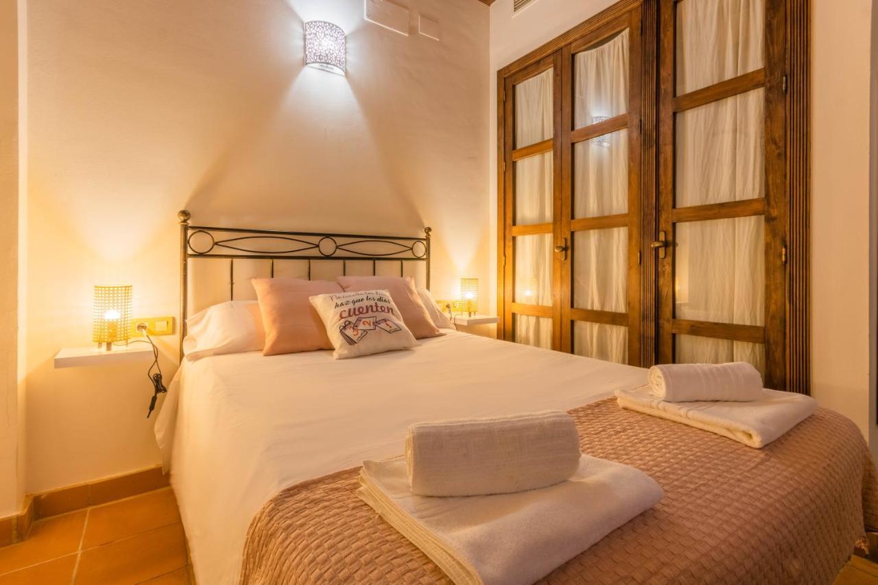 Apartamento Macarena Muralla Encantada Sevilla Exterior foto