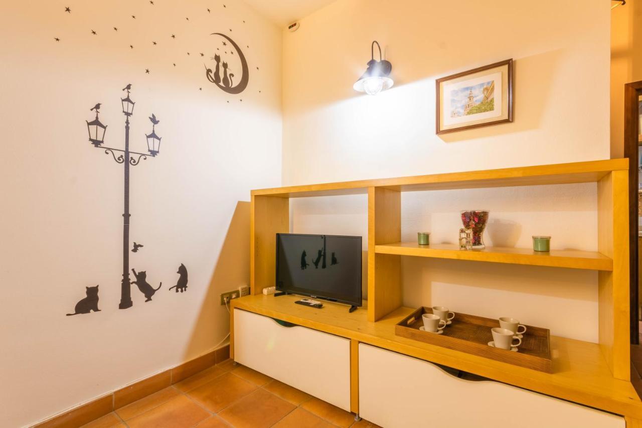 Apartamento Macarena Muralla Encantada Sevilla Exterior foto